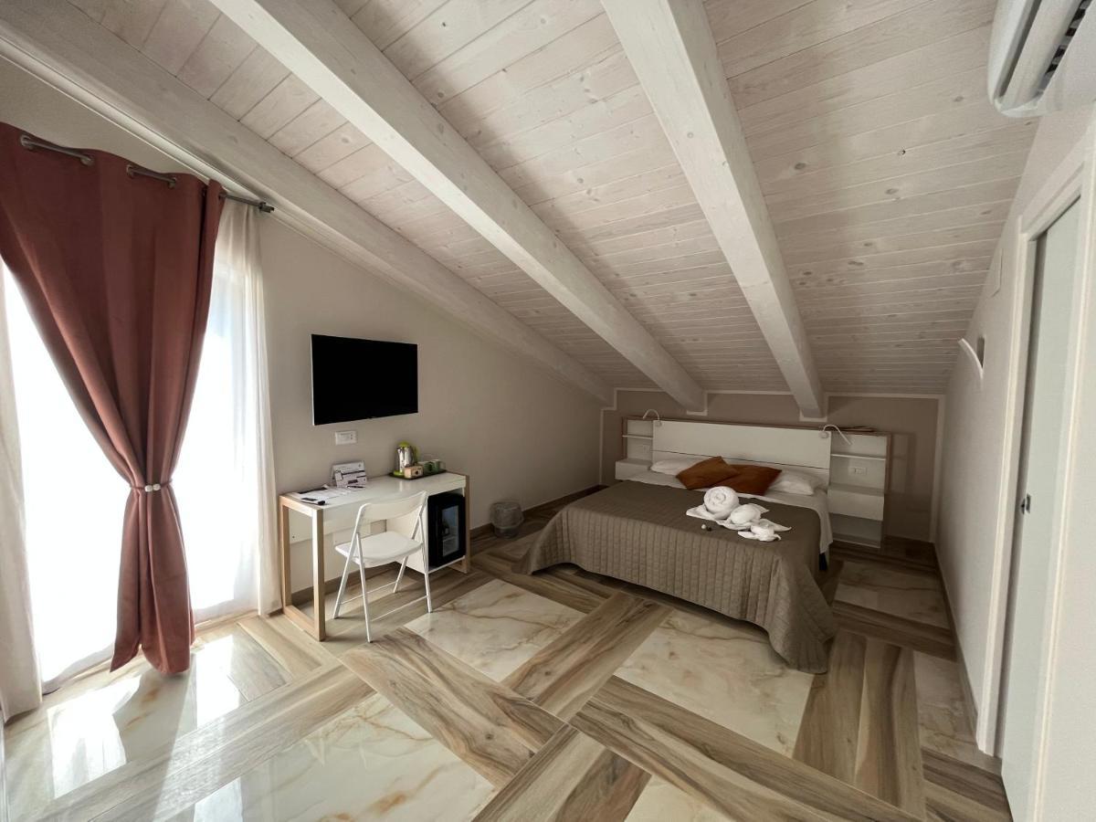 A La Puesta Del Sol Bed & Breakfast Agropoli Bagian luar foto