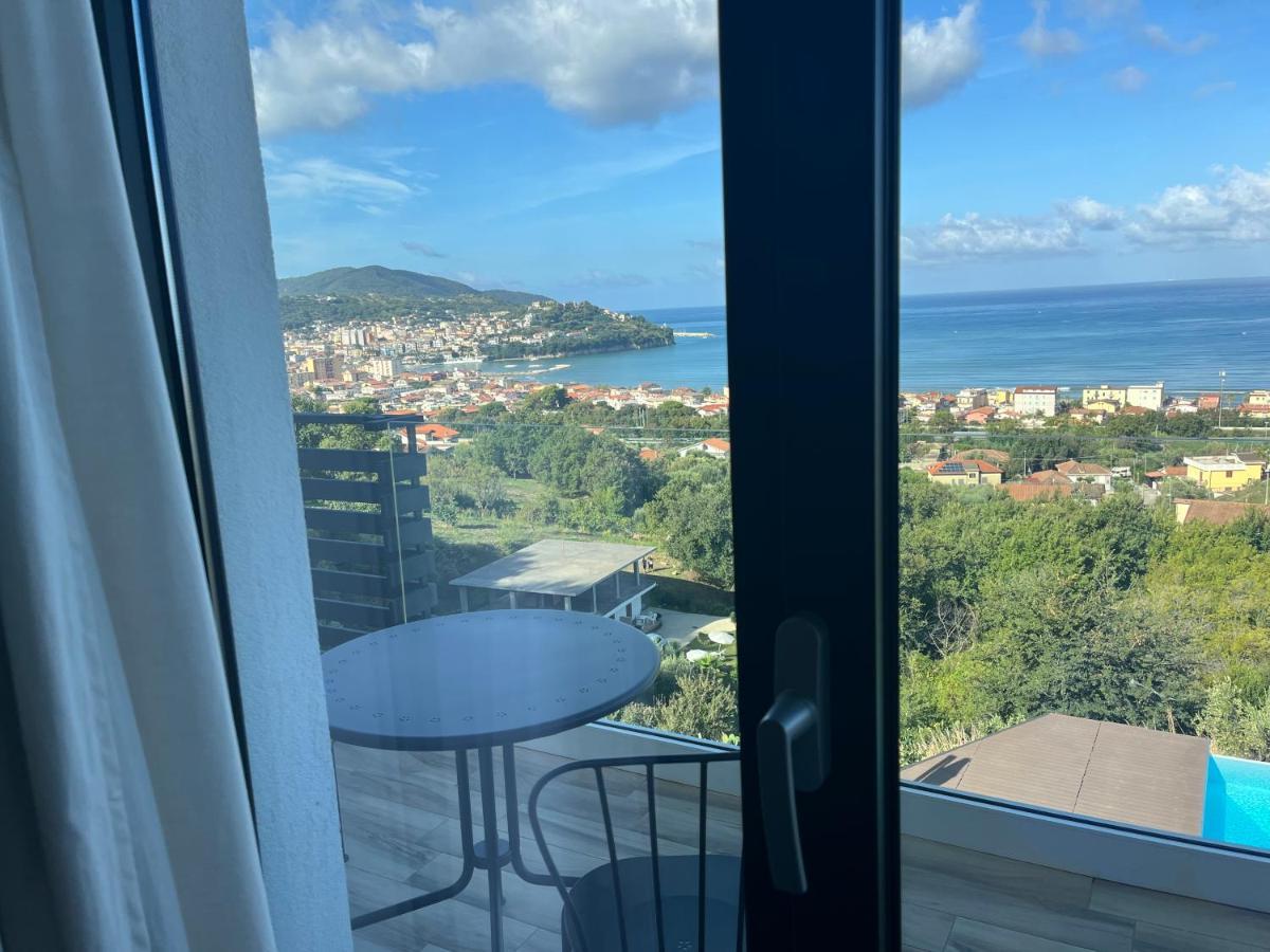 A La Puesta Del Sol Bed & Breakfast Agropoli Bagian luar foto