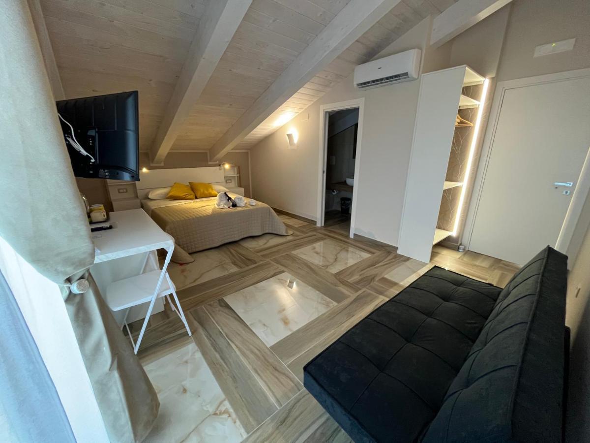 A La Puesta Del Sol Bed & Breakfast Agropoli Bagian luar foto